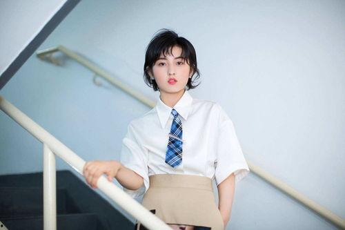 娱乐吃瓜酱学姐,揭秘娱乐圈那些不为人知的幕后故事